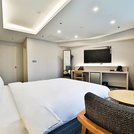 Hotel Haydn بوسان المظهر الخارجي الصورة
