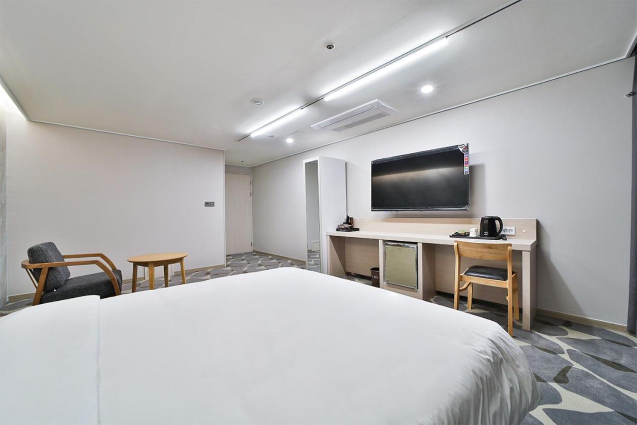 Hotel Haydn بوسان المظهر الخارجي الصورة